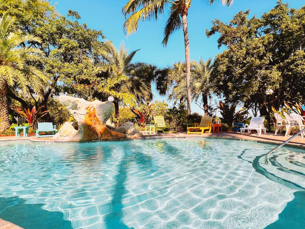 The Ocean View Inn Айламорада Экстерьер фото